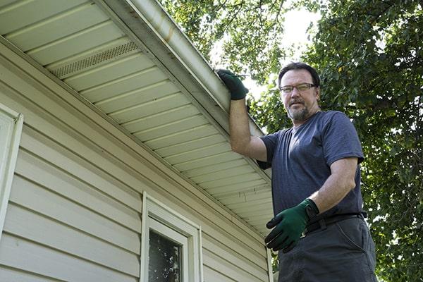 crew at Gutter Cleaning of Brentwood